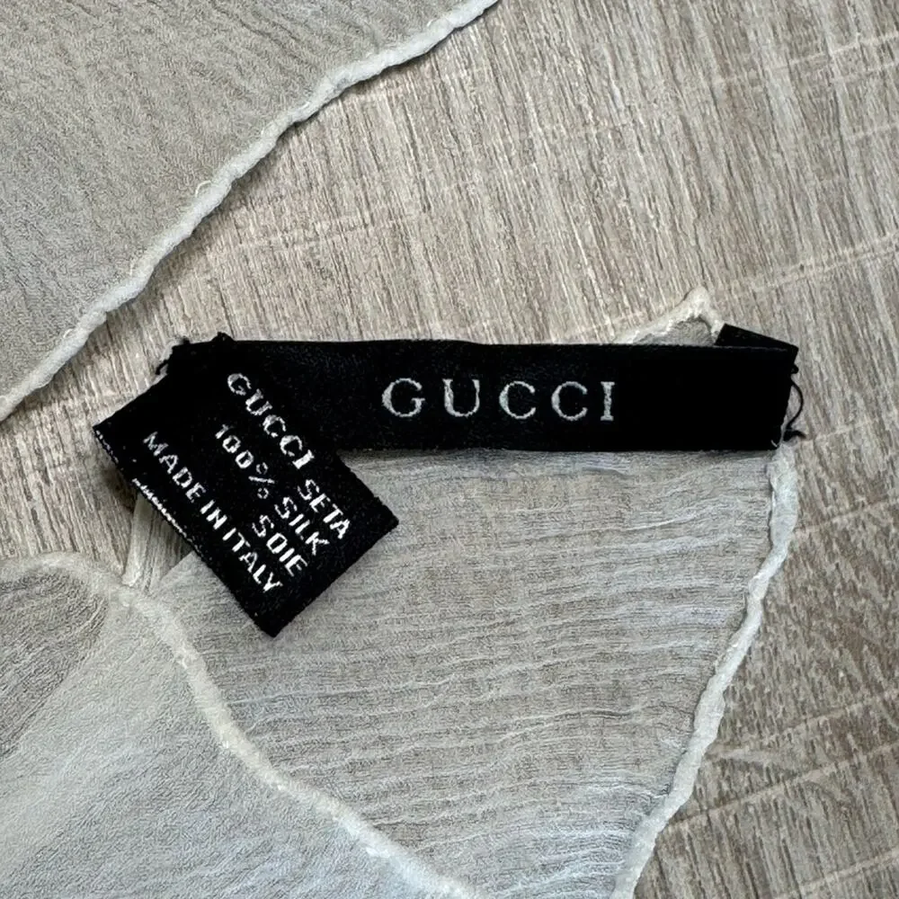 GUCCI Women’s Ivory Sheer Scarf